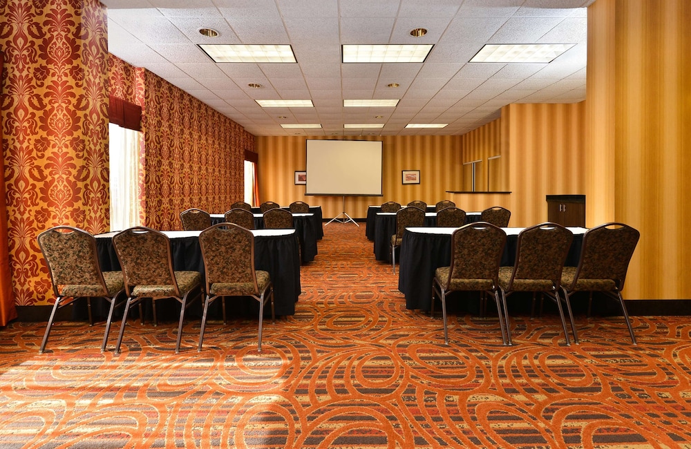 hampton inn chicago carol stream