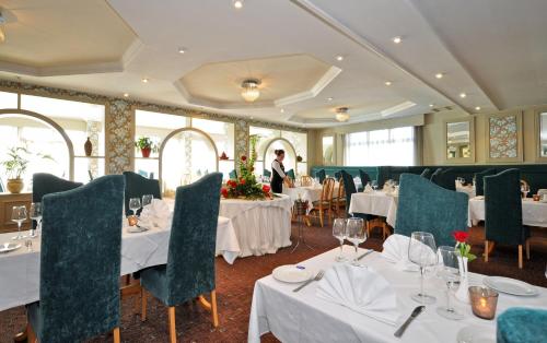 flannerys hotel galway