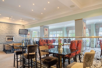 flannerys hotel galway