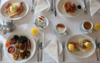 flannerys hotel galway