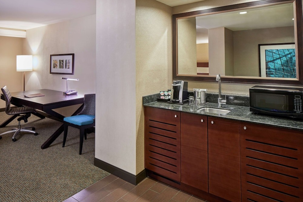 Doubletree By Hilton Hotel Alana - Waikiki Beach,Honolulu>>Hawaii,4 star