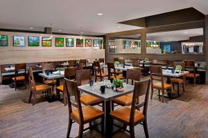 Four Points By Sheraton Anaheim,California>>Anaheim,3 star