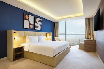 voco doha west bay suites hotel