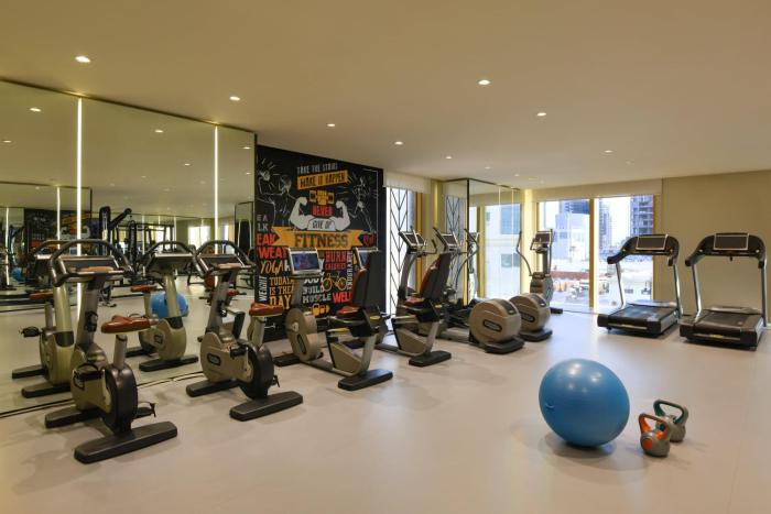 voco doha west bay suites hotel