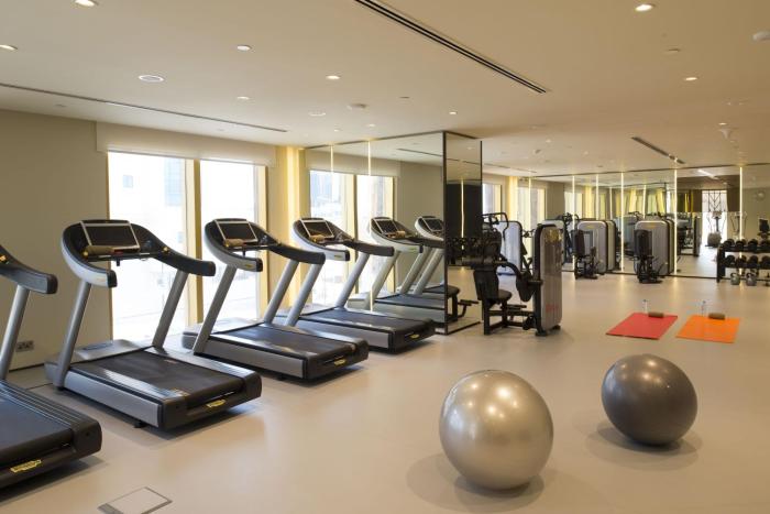 voco doha west bay suites hotel