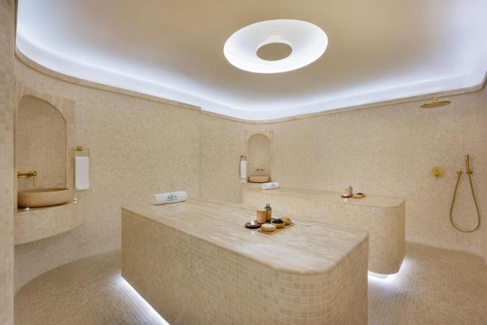 voco doha west bay suites hotel