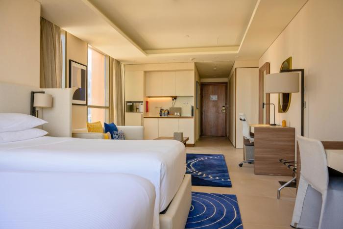 voco doha west bay suites hotel