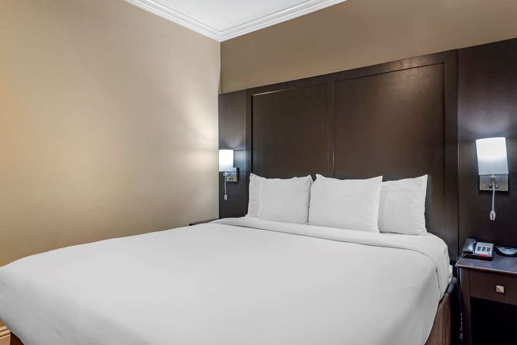comfort inn and suites huntington beach