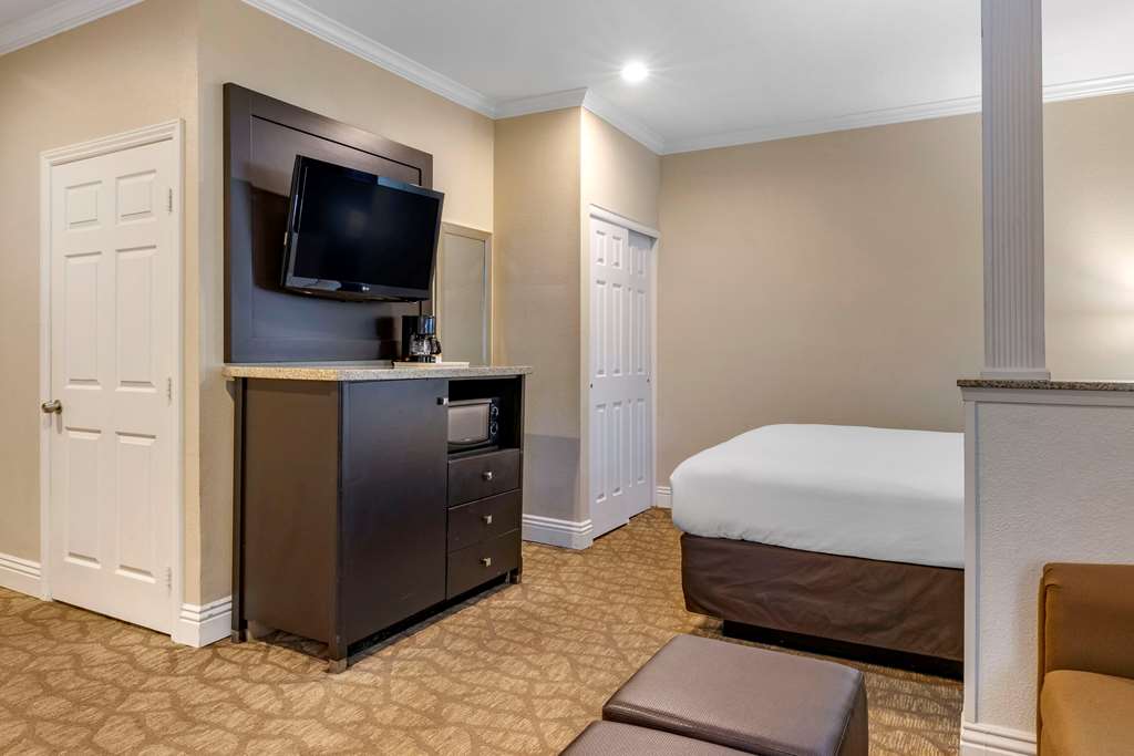 comfort inn and suites huntington beach