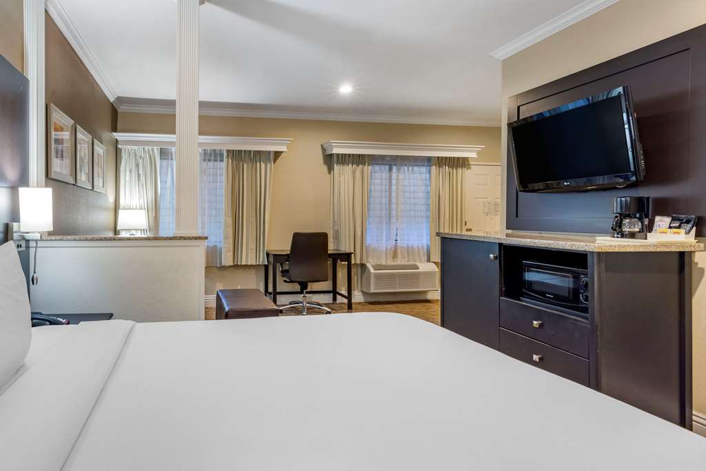 comfort inn and suites huntington beach
