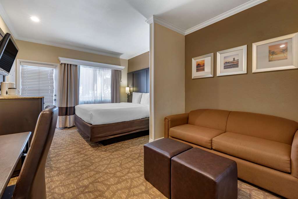 comfort inn and suites huntington beach