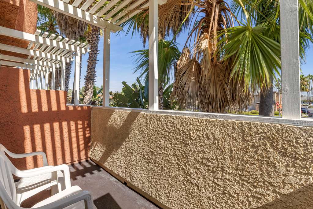 comfort inn and suites huntington beach