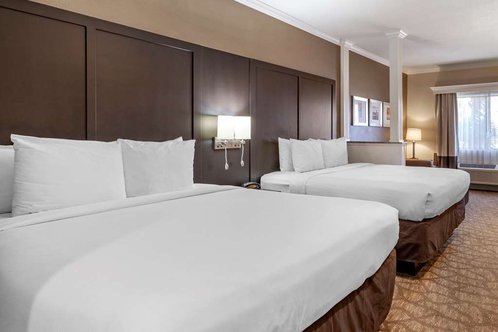 comfort inn and suites huntington beach