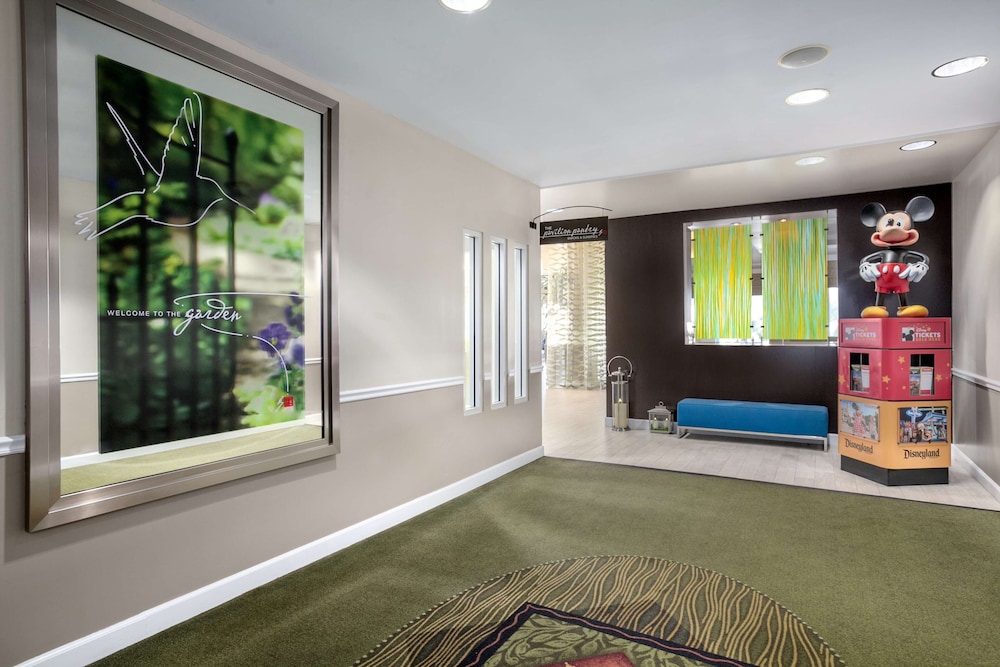 hilton garden inn anaheim garden grove