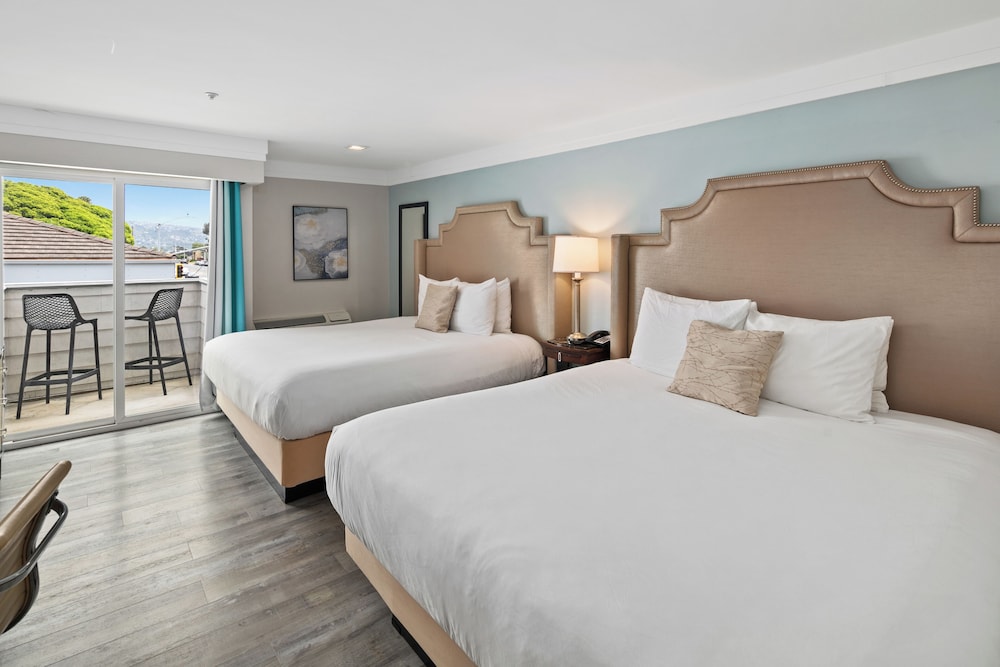 art hotel laguna beach