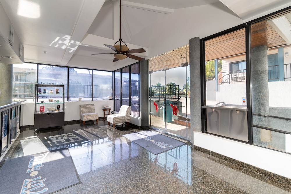 art hotel laguna beach