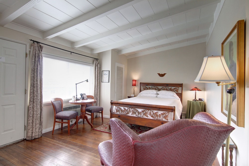 the tides laguna beach