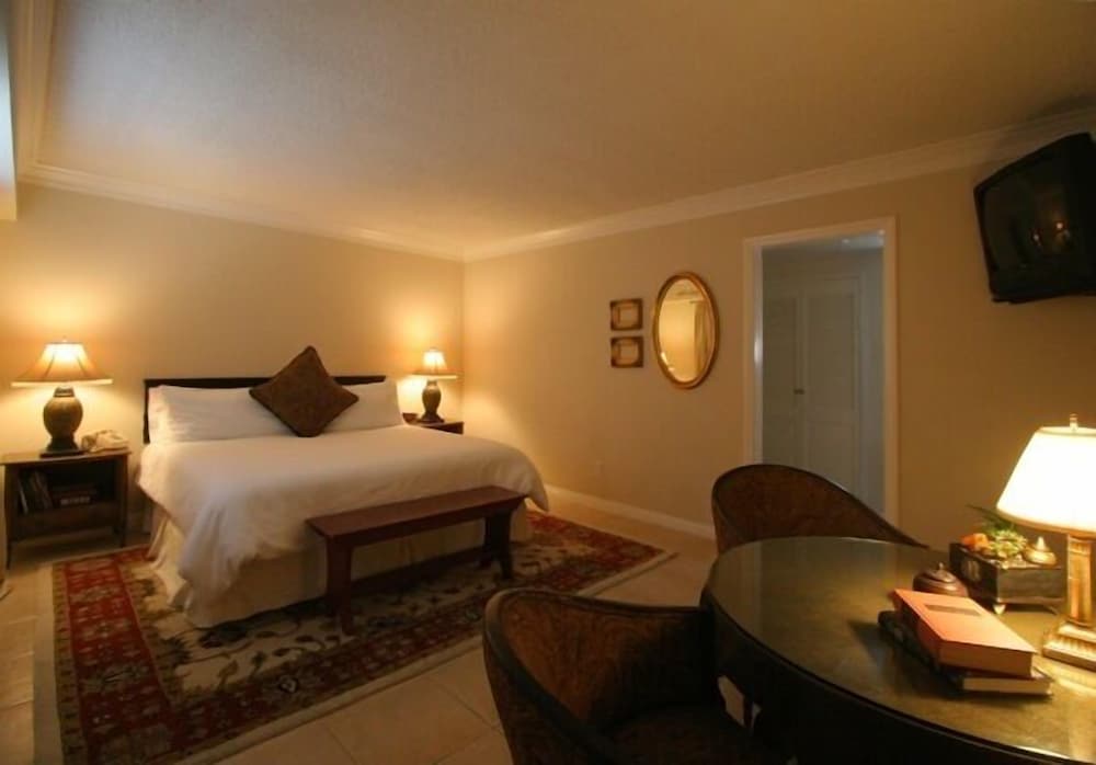 the tides laguna beach