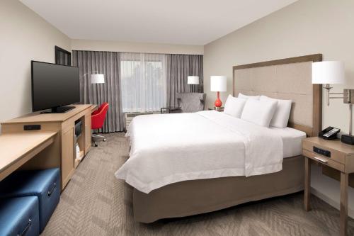 hampton inn and suites anaheim garden grove
