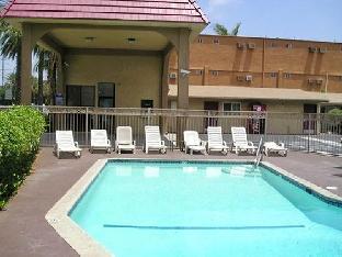 Anaheim Discovery Inn & Suites,Fullerton>>Anaheim,2 star