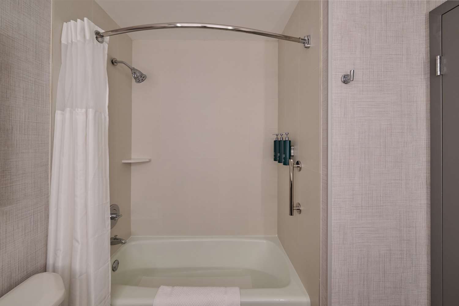 doubletree by hilton buena park