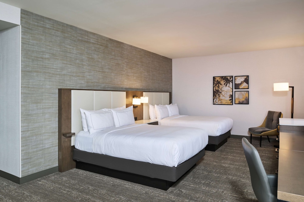 doubletree by hilton buena park