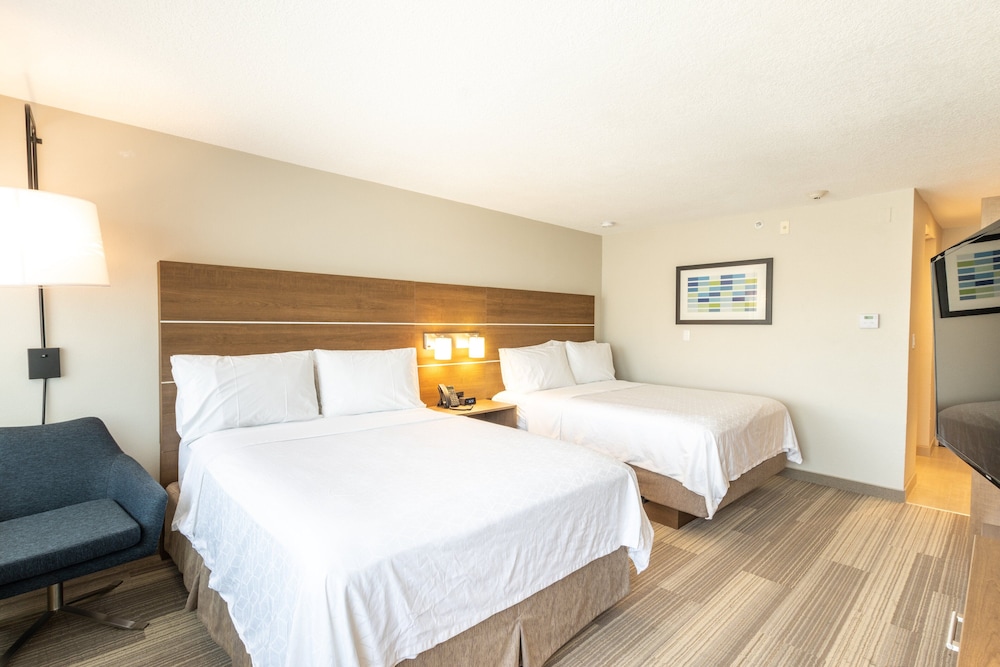 holiday inn express anaheim west by ihg