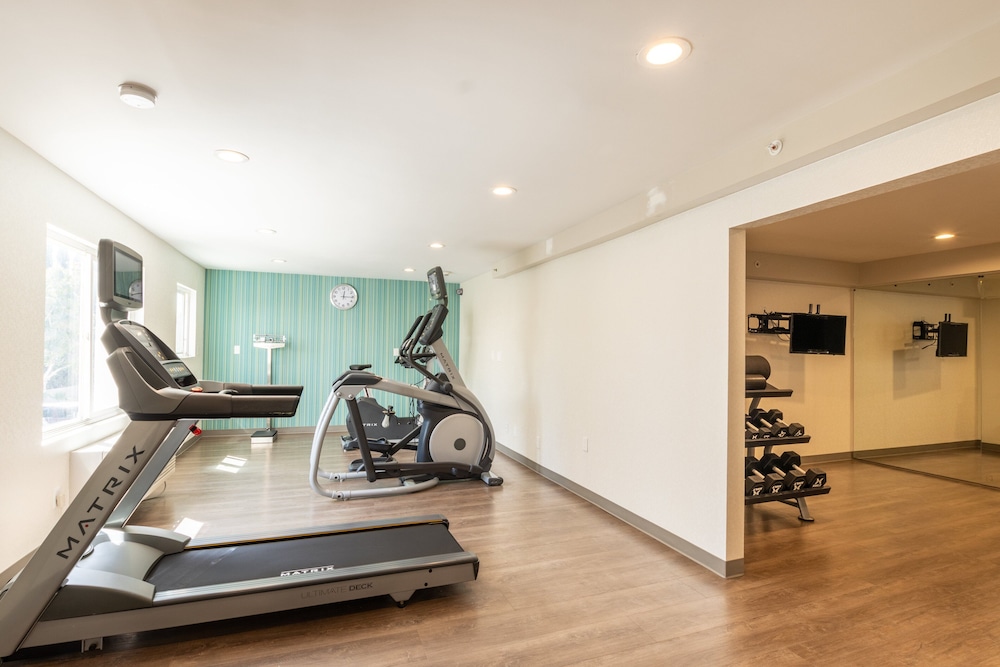 holiday inn express anaheim west by ihg