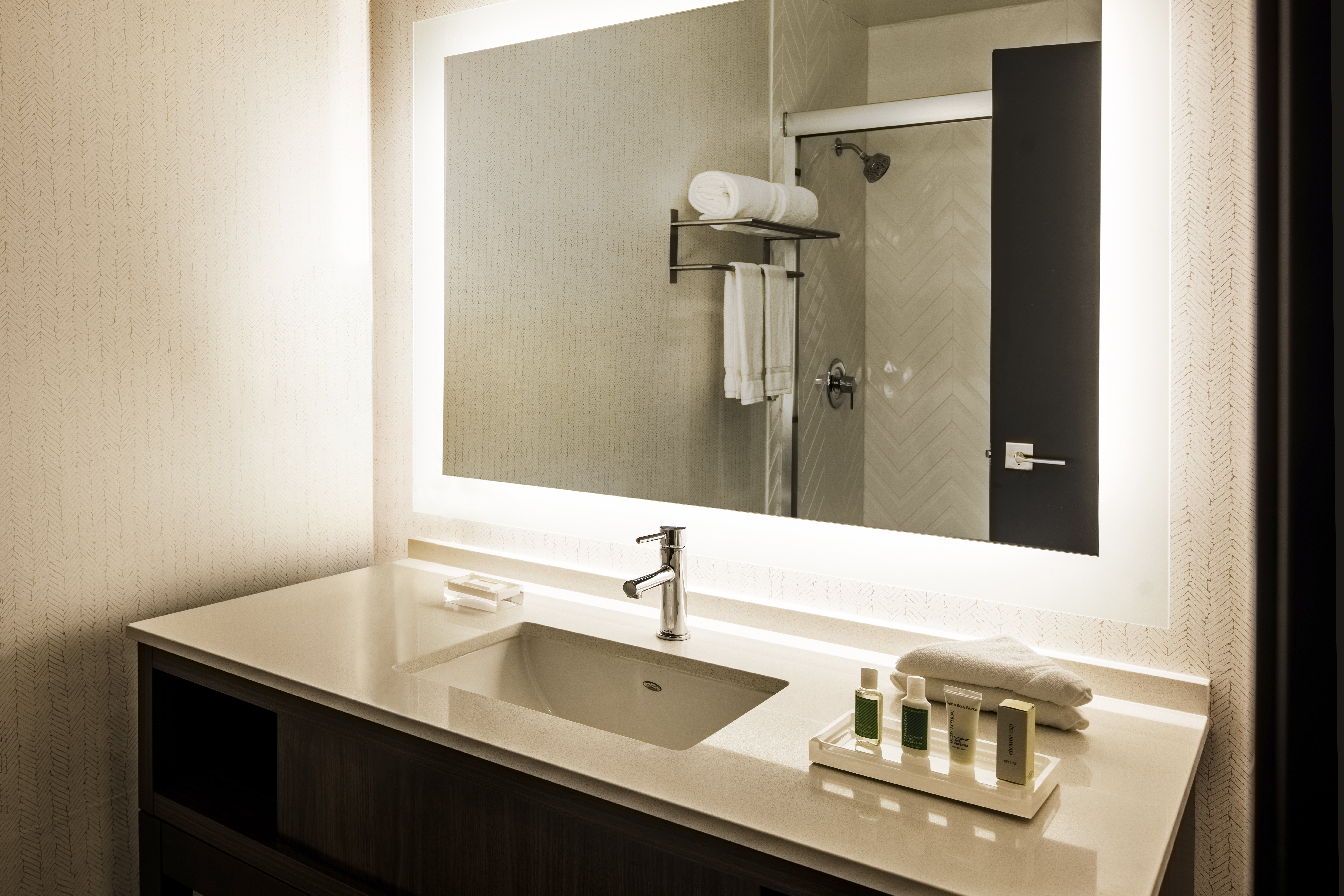 holiday inn santa ana orange county airport by ihg