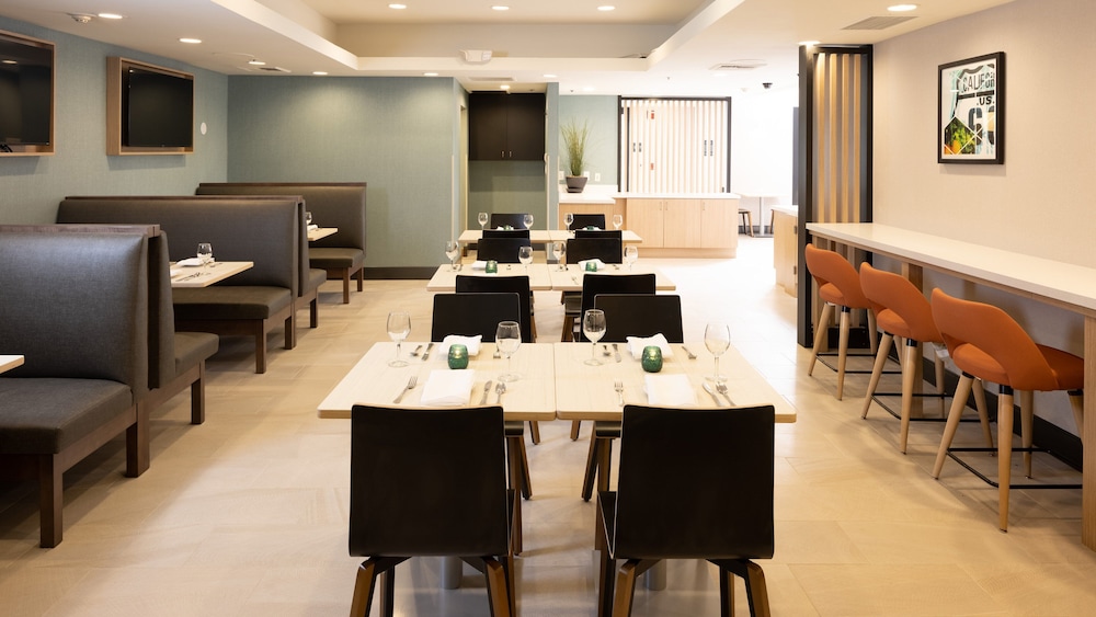 holiday inn santa ana orange county airport by ihg