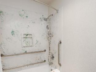 days inn and suites by wyndham south gate