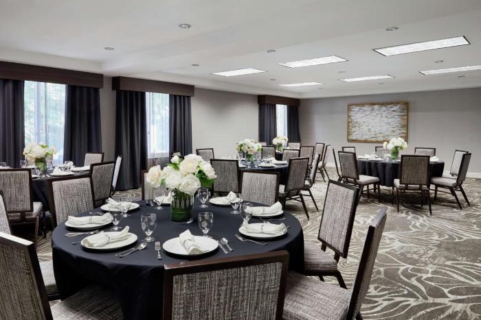 hilton garden inn cincinnati northeast