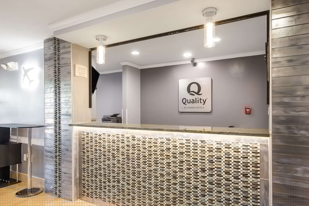 quality inn and suites cvg airport
