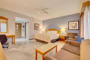 quality inn and suites cvg airport