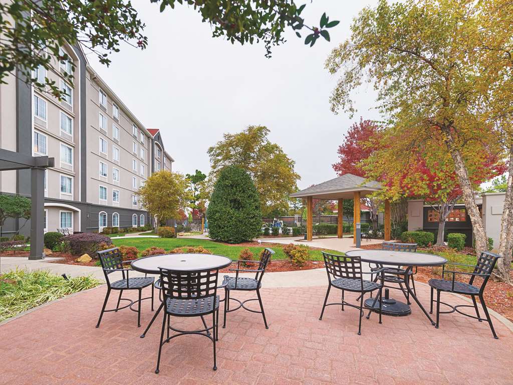 la quinta inn and suites oklahoma city north west expressway