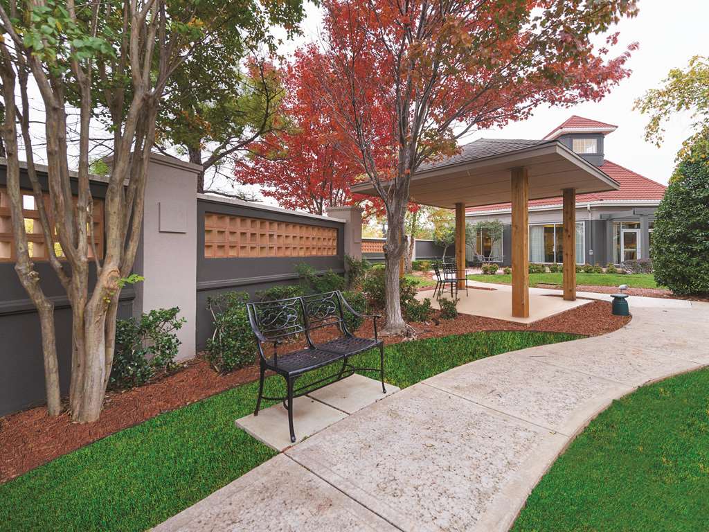 la quinta inn and suites oklahoma city north west expressway