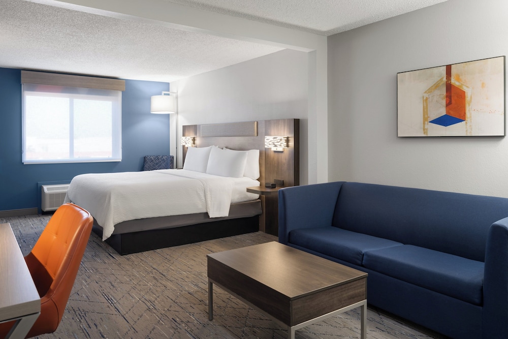 holiday inn express and suites midwest by ihg