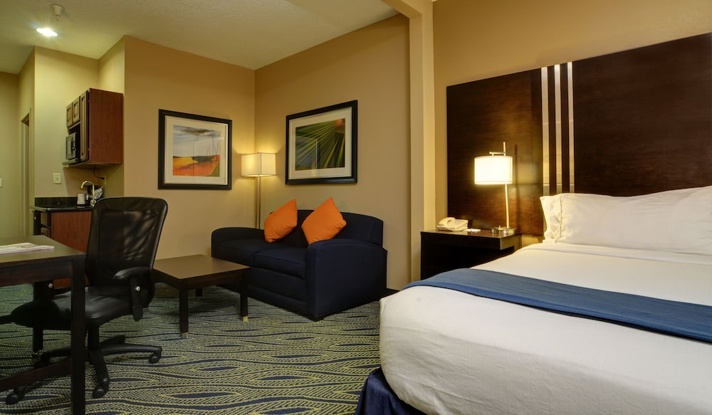 holiday inn express and suites midwest by ihg