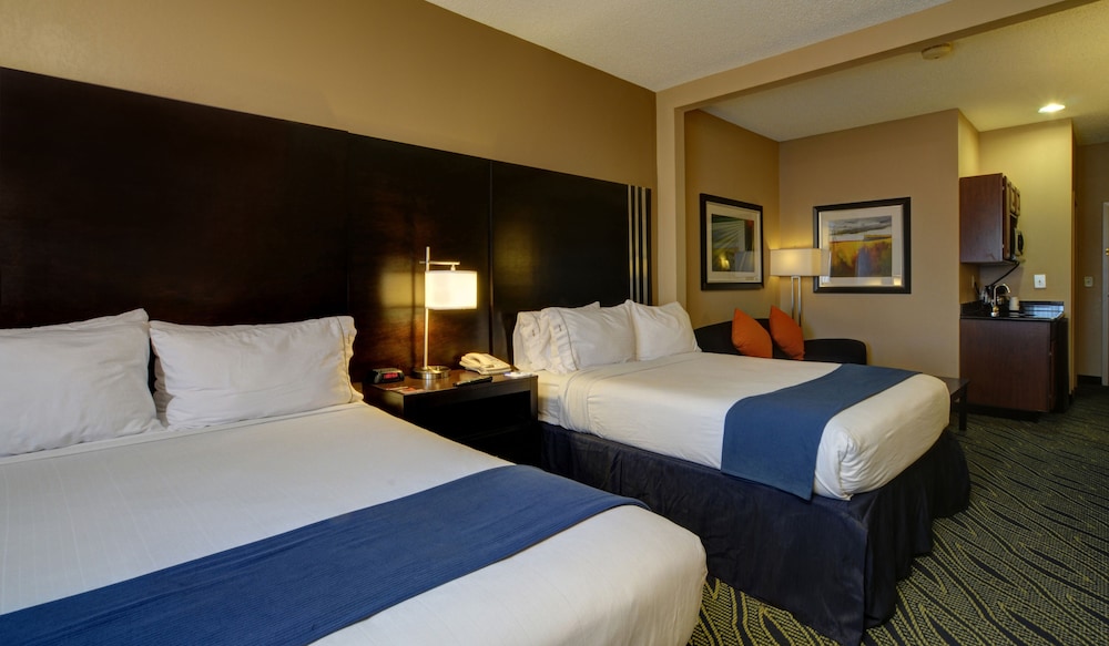 holiday inn express and suites midwest by ihg