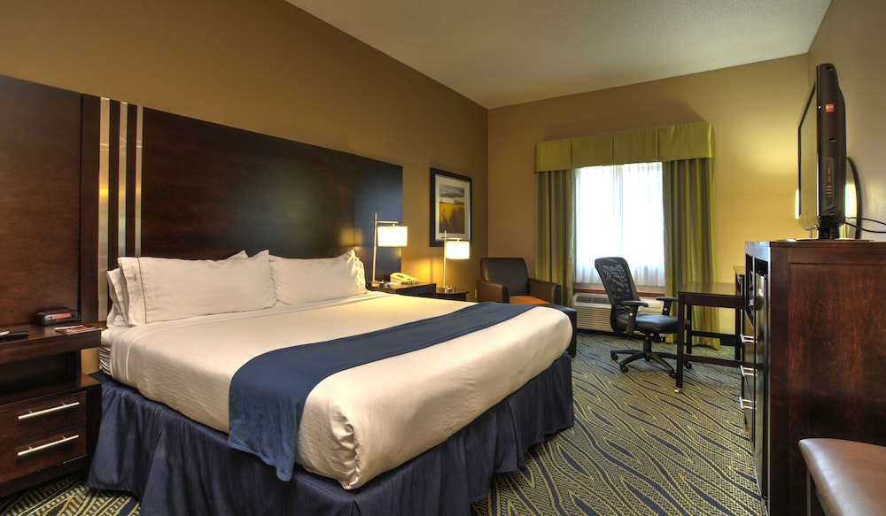 holiday inn express and suites midwest by ihg