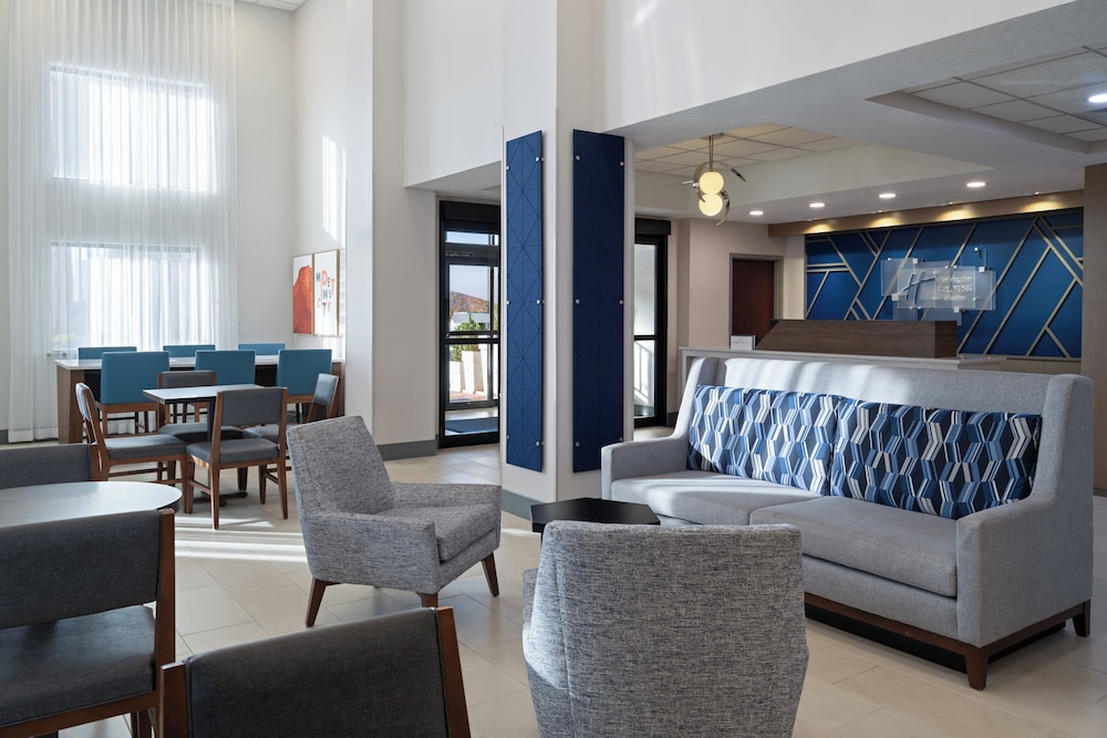 holiday inn express and suites midwest by ihg