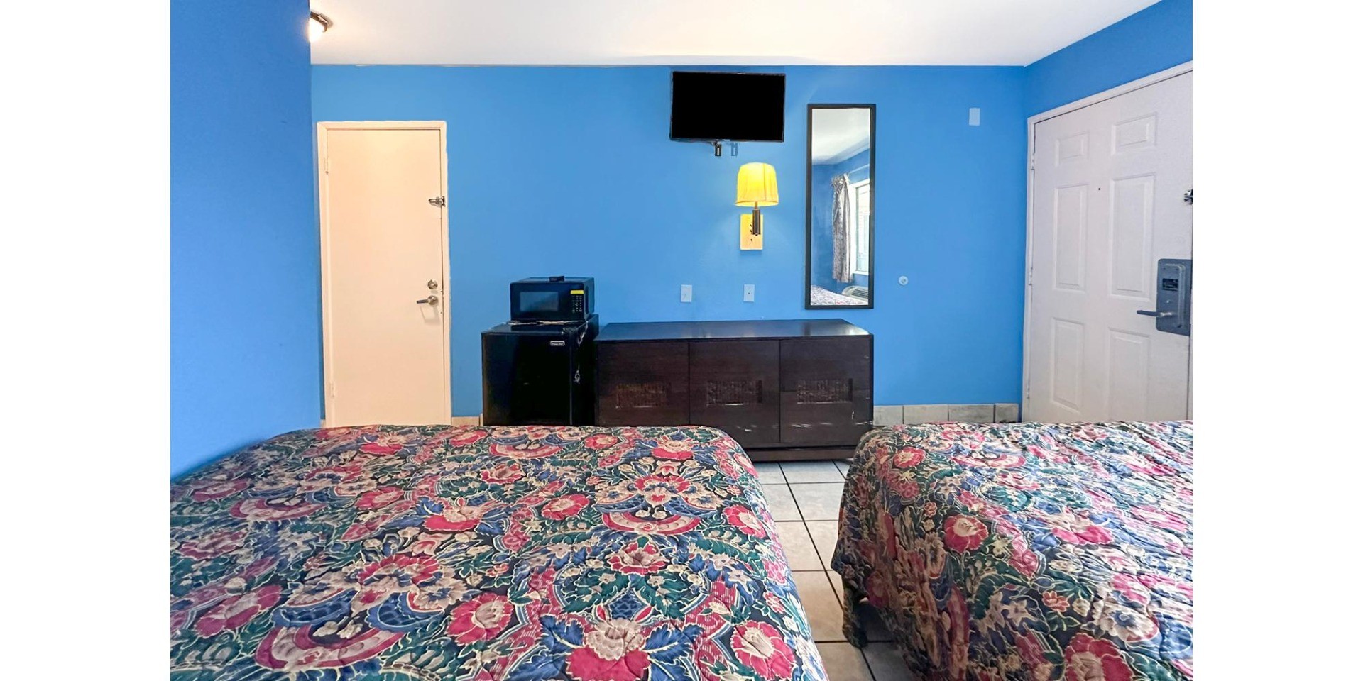 luxury inn by oyo albany