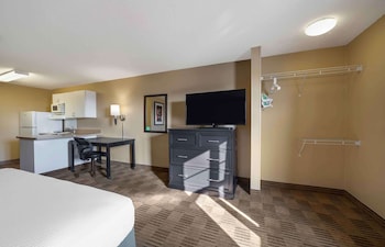 extended stay america suites oklahoma city airport