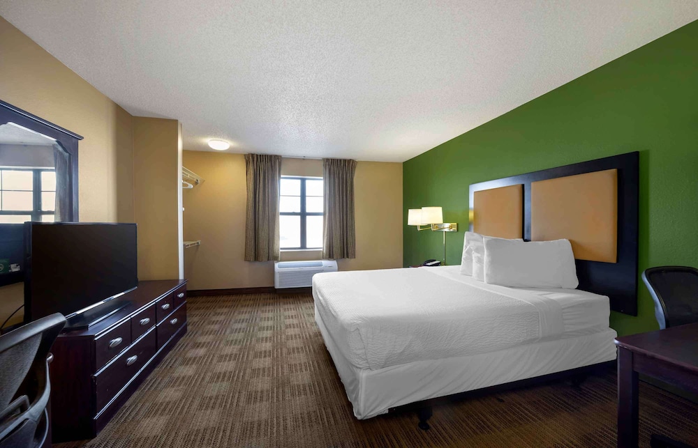 extended stay america suites oklahoma city airport