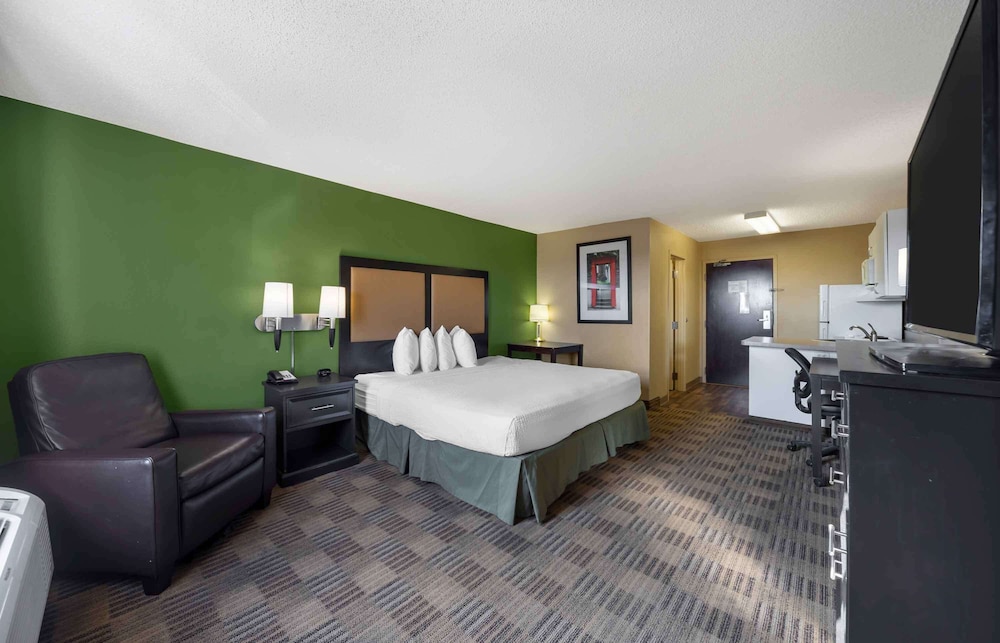 extended stay america suites oklahoma city airport