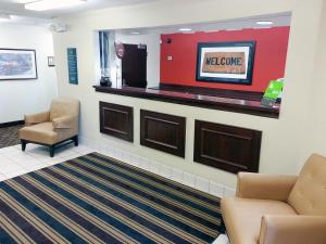 extended stay america suites oklahoma city airport