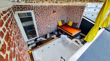 letstay hotel adults only