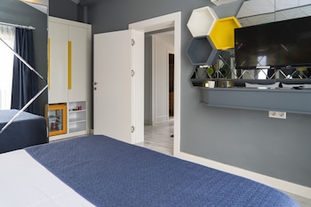 letstay hotel adults only