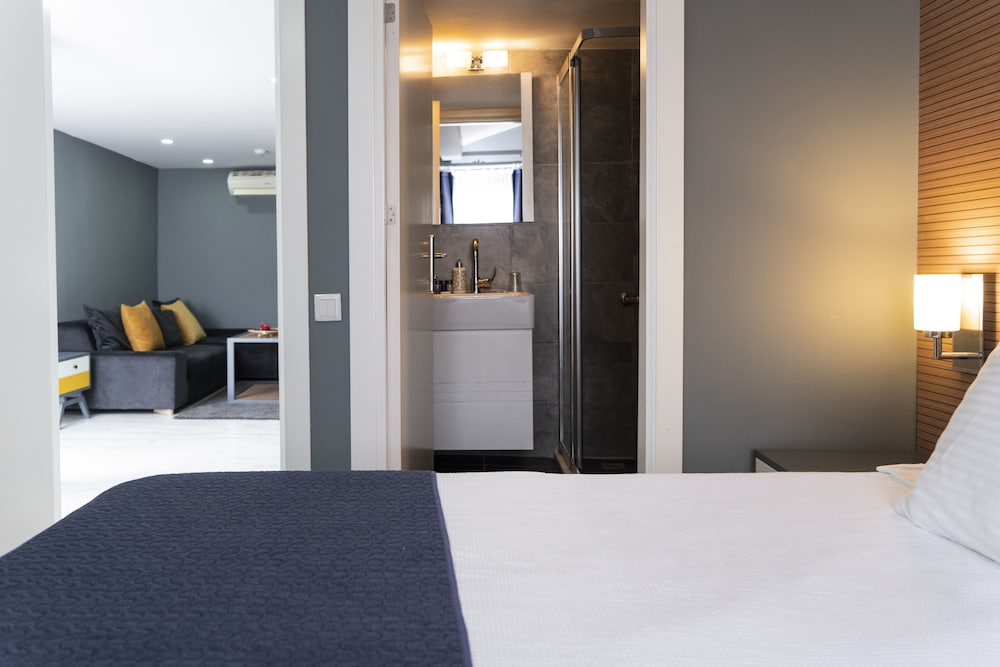 letstay hotel adults only