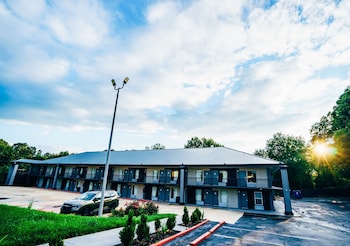 lx hotel a travelodge by wyndham